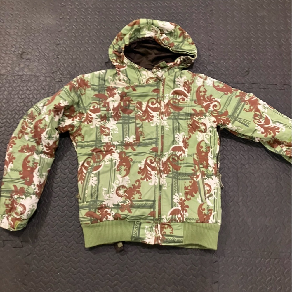 Powder room green / brown colorful ladies winter / ski jacket.